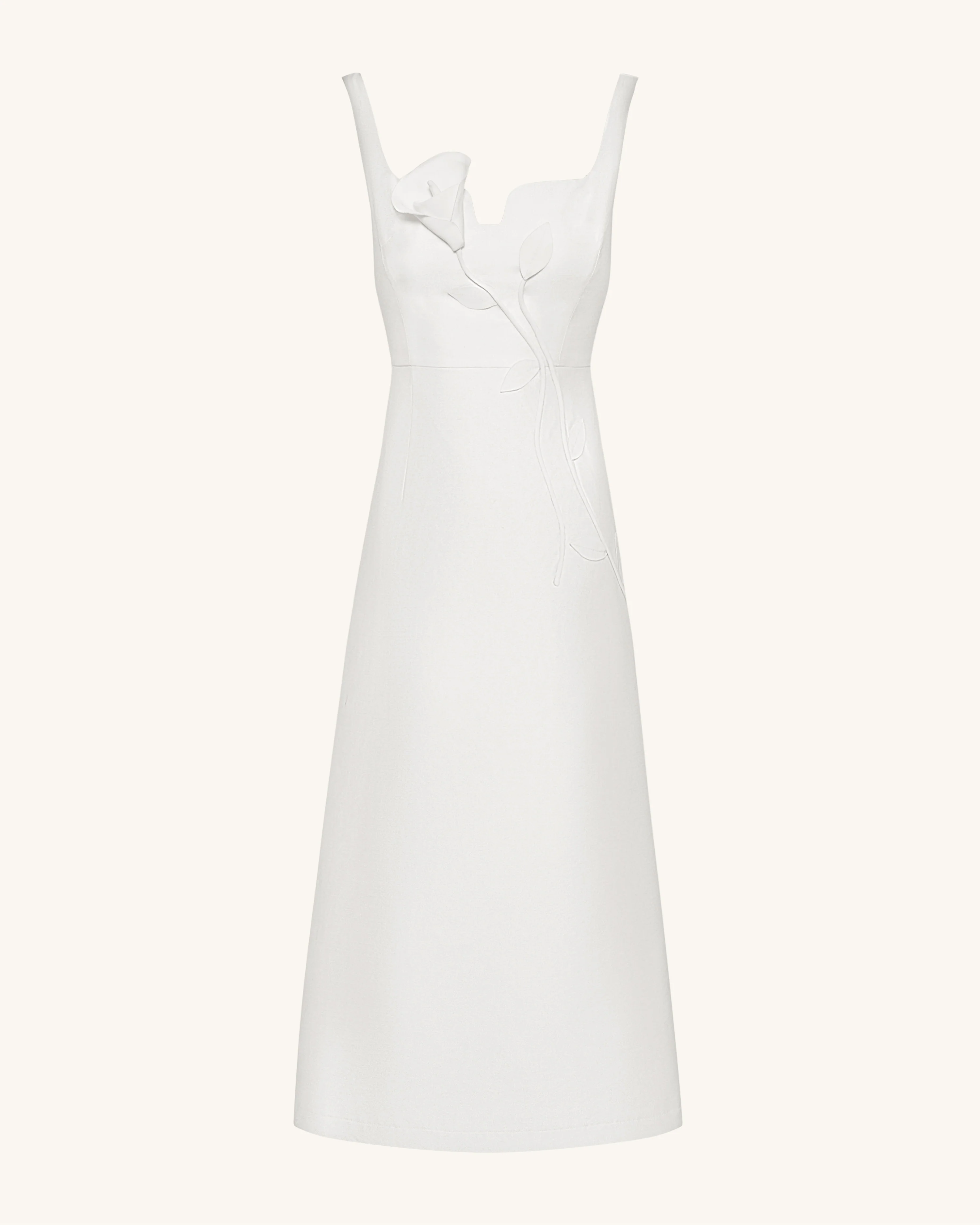 Asymmetrisches Abendkleid mit Herzausschnitt und 3D-Rankenapplikationen – Weiß - Image 3