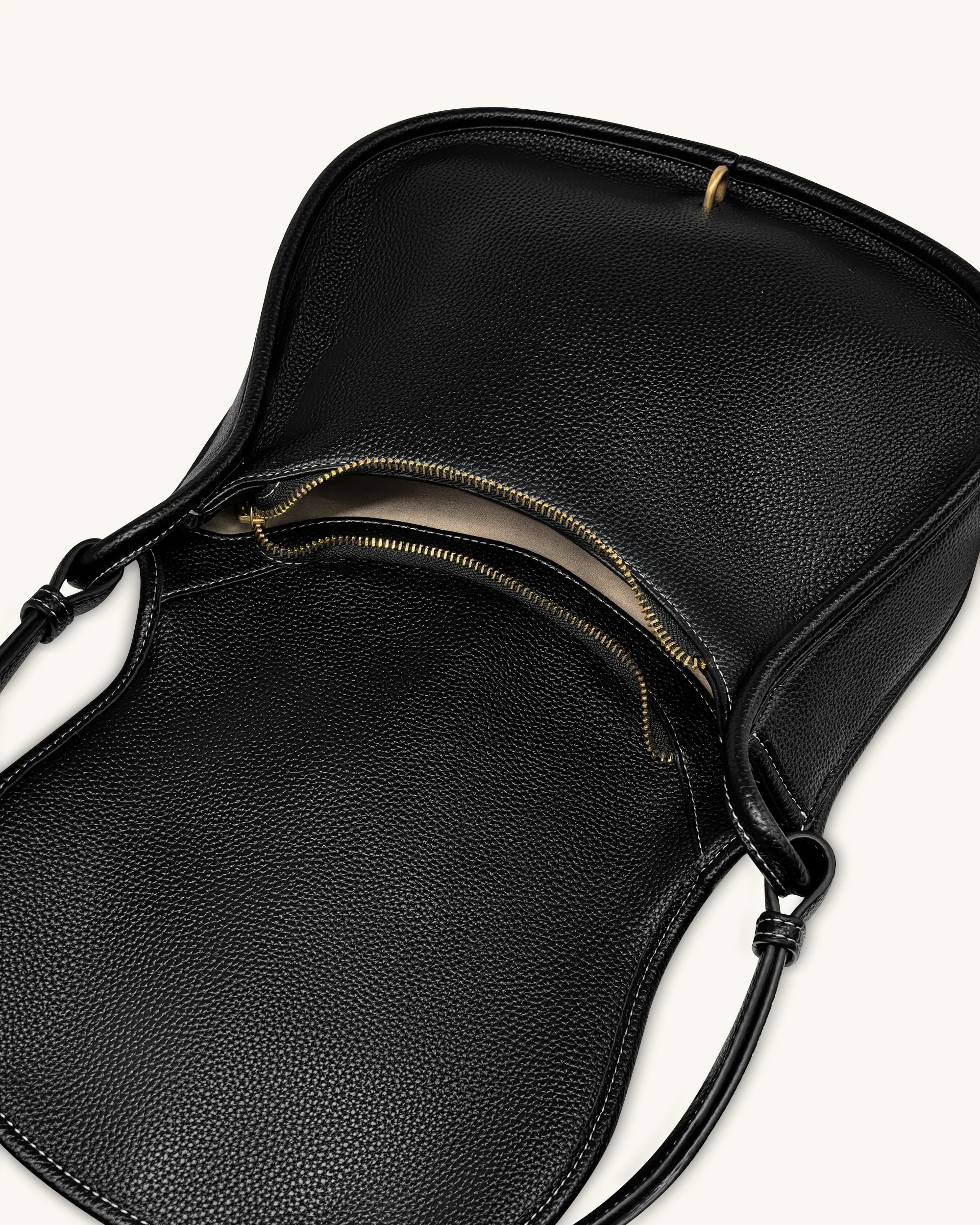 Arla Kleine Hobo-Tasche - Schwarzes genarbtes Leder - Image 5