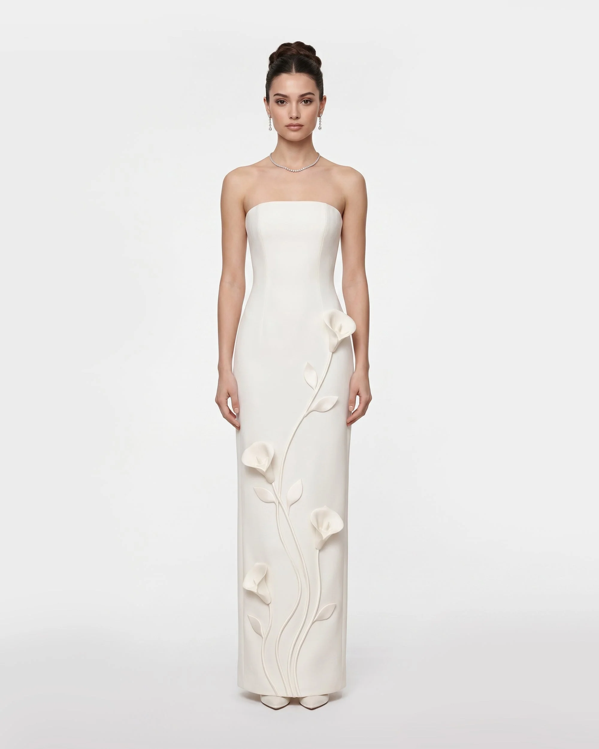 Trägerloses Säulenkleid mit Blumenapplikation - Weiß