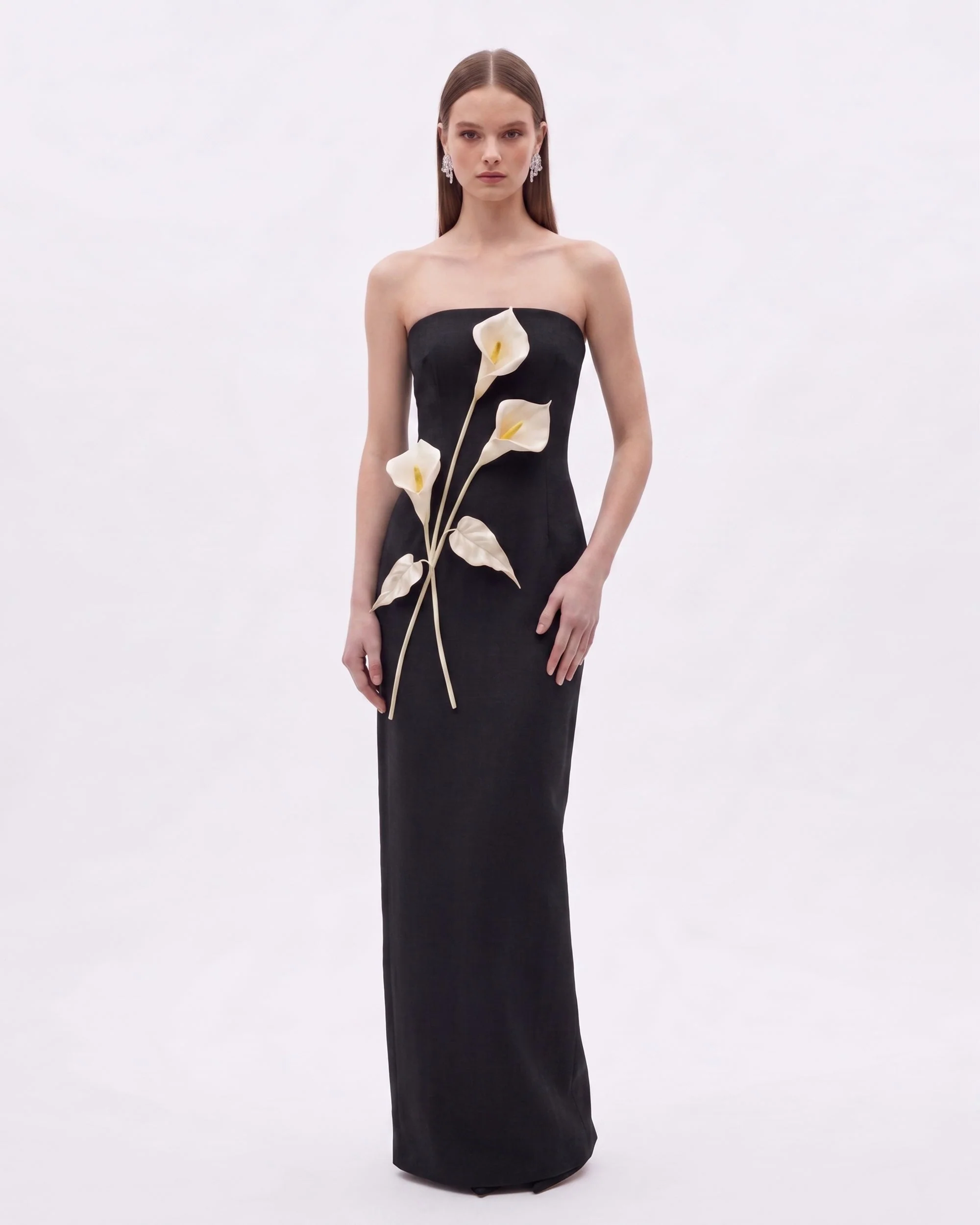 Trägerloses Kleid mit Blumenapplikationen - Schwarz