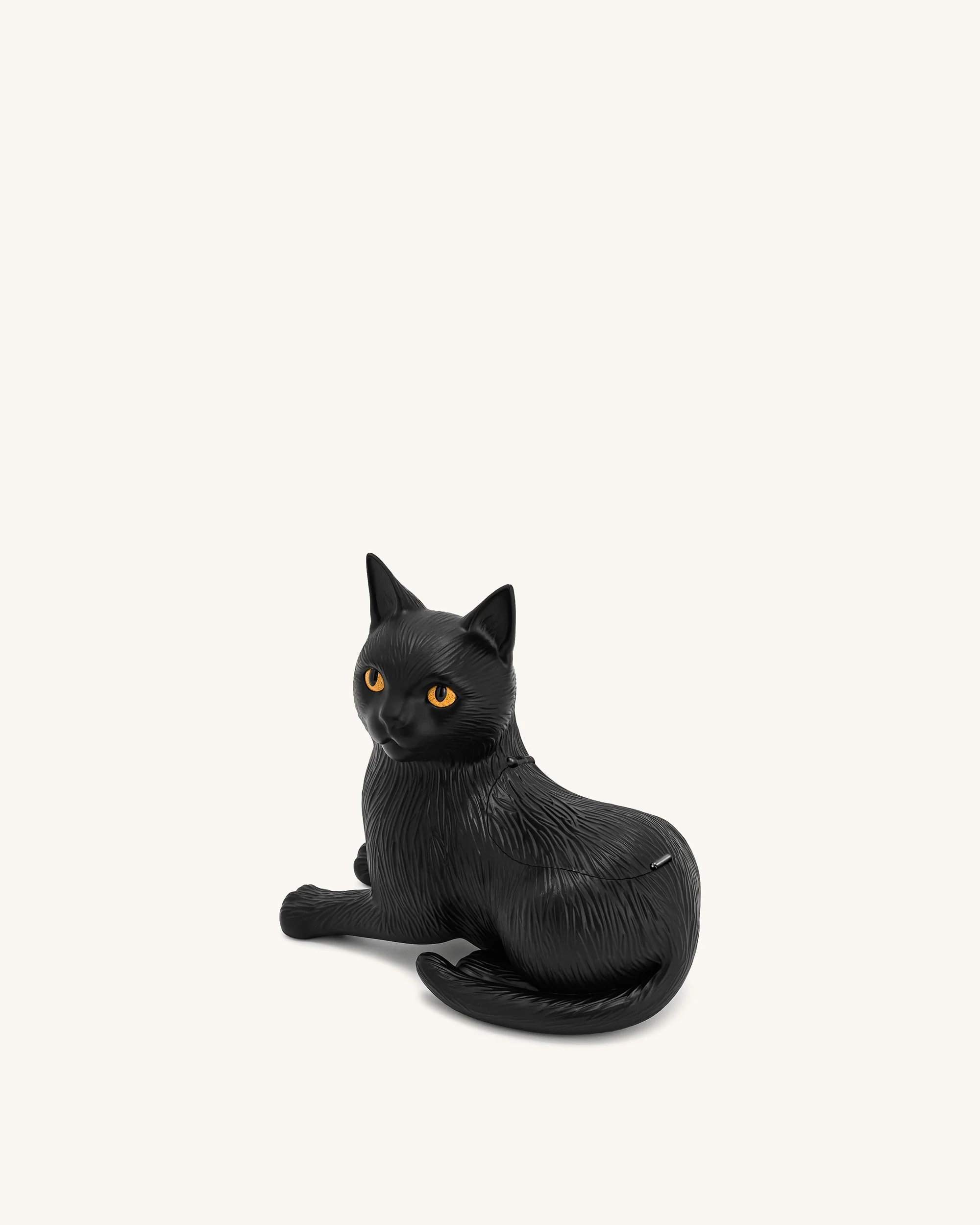 Hedy Clutch in Katzenform – Schwarz - Image 3