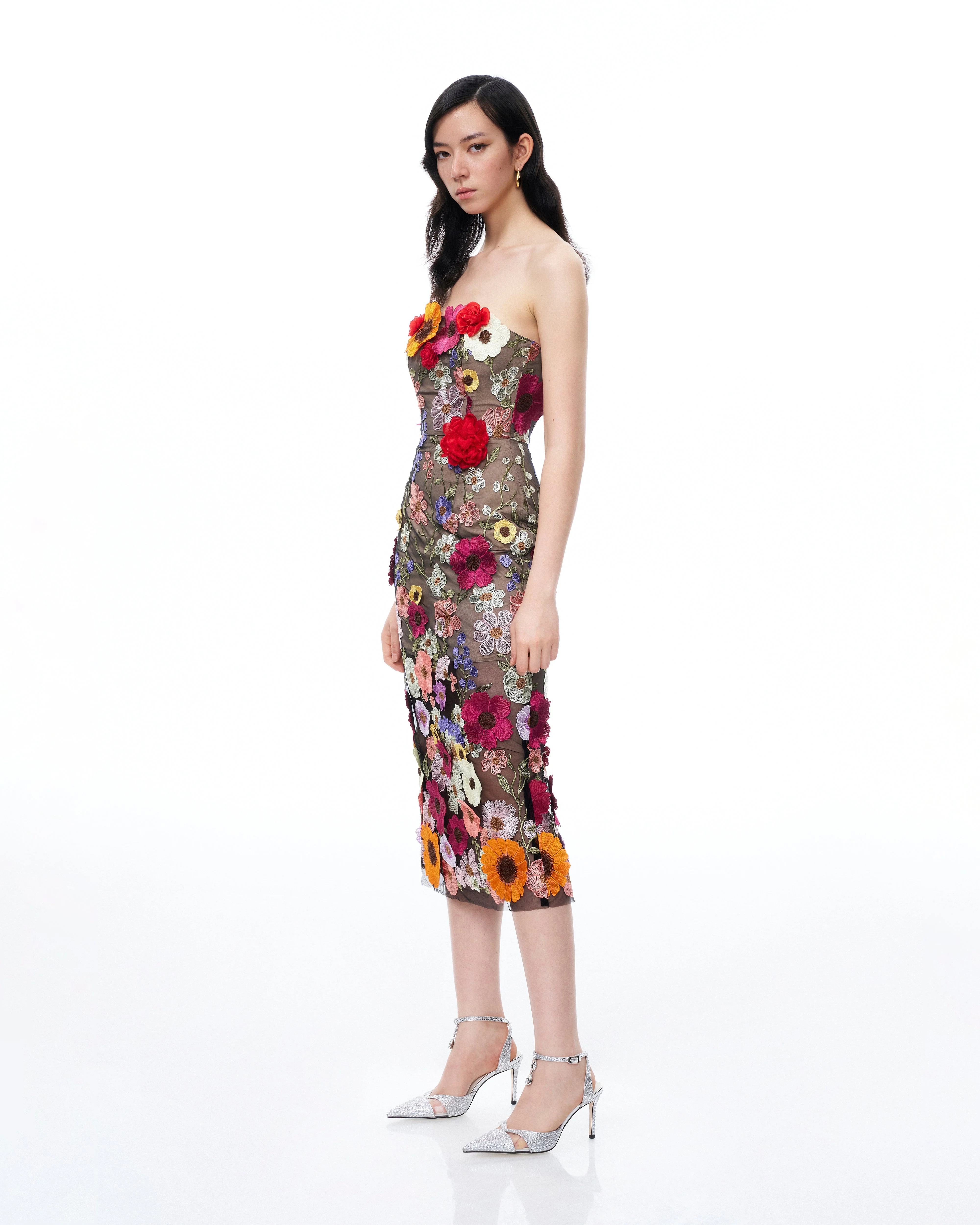 Isolde 3D-Blumenstickerei-Maxikleid – Schwarz Mehrfarbig - Image 2
