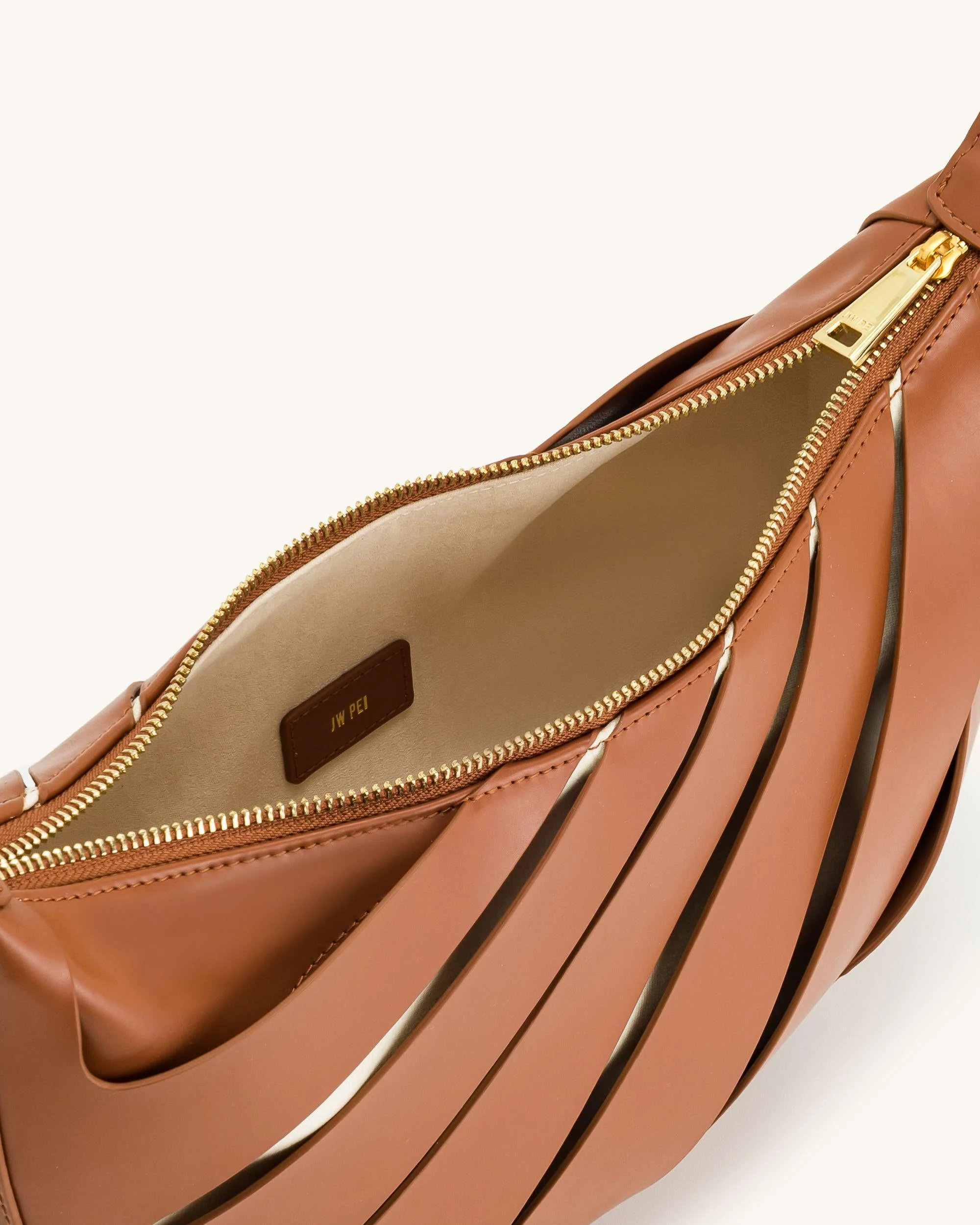 Jana Schultertasche mit Aussparungen - Braun - Image 5