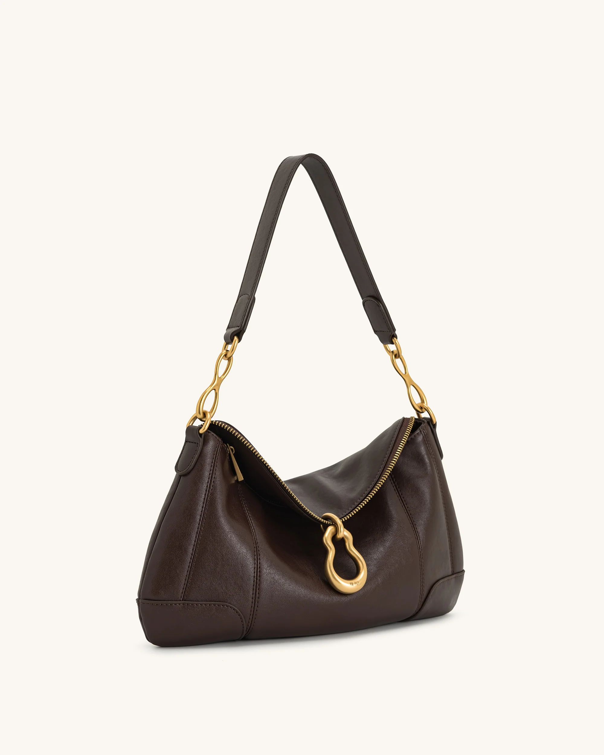Jayla Schultertasche mit Metallanhänger-Verzierung – Dunkelbraun - Image 3