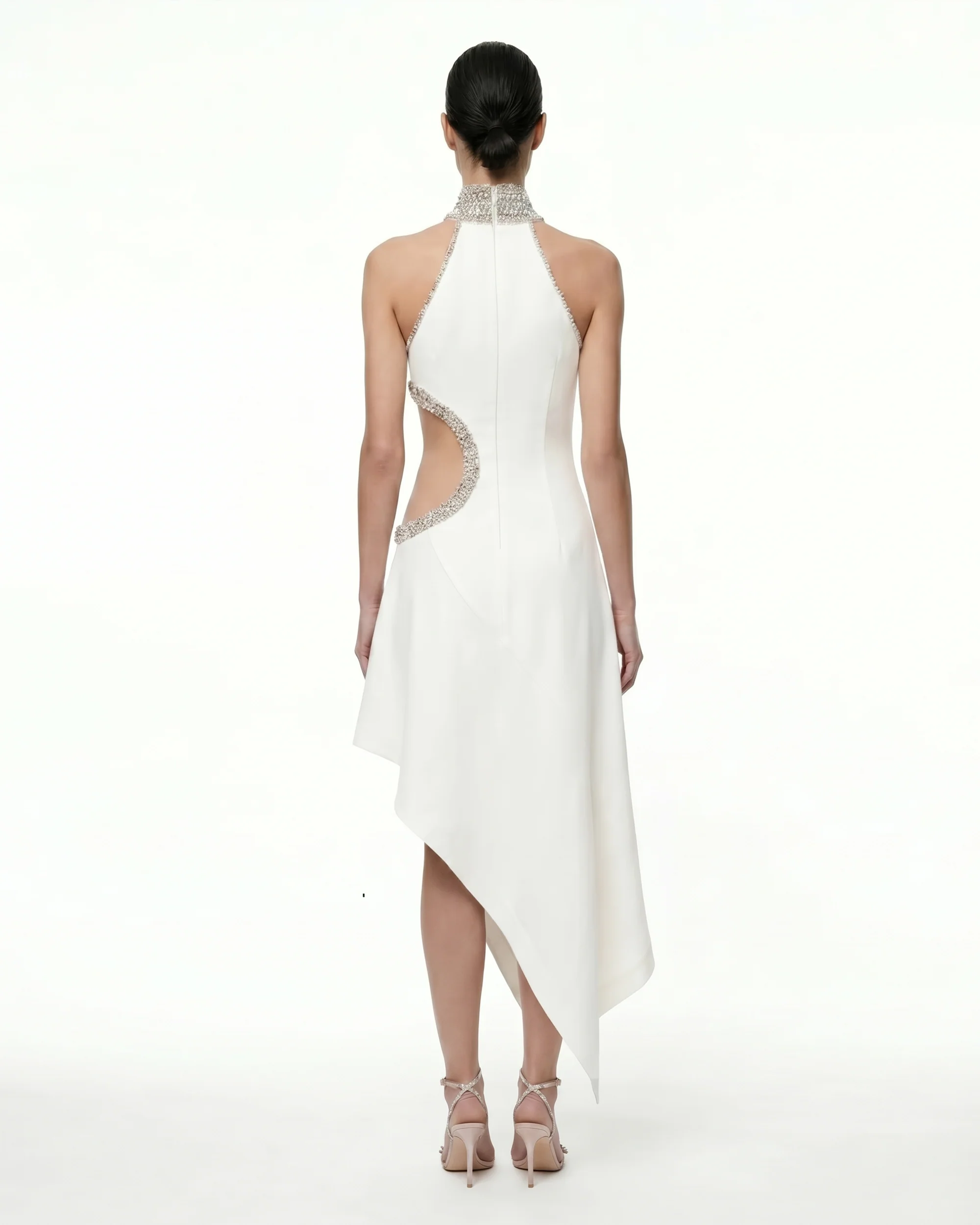 Hochgeschlossenes Kleid mit Schmucksteinen, Blumenmuster und Cut-outs - Weiß - Image 2