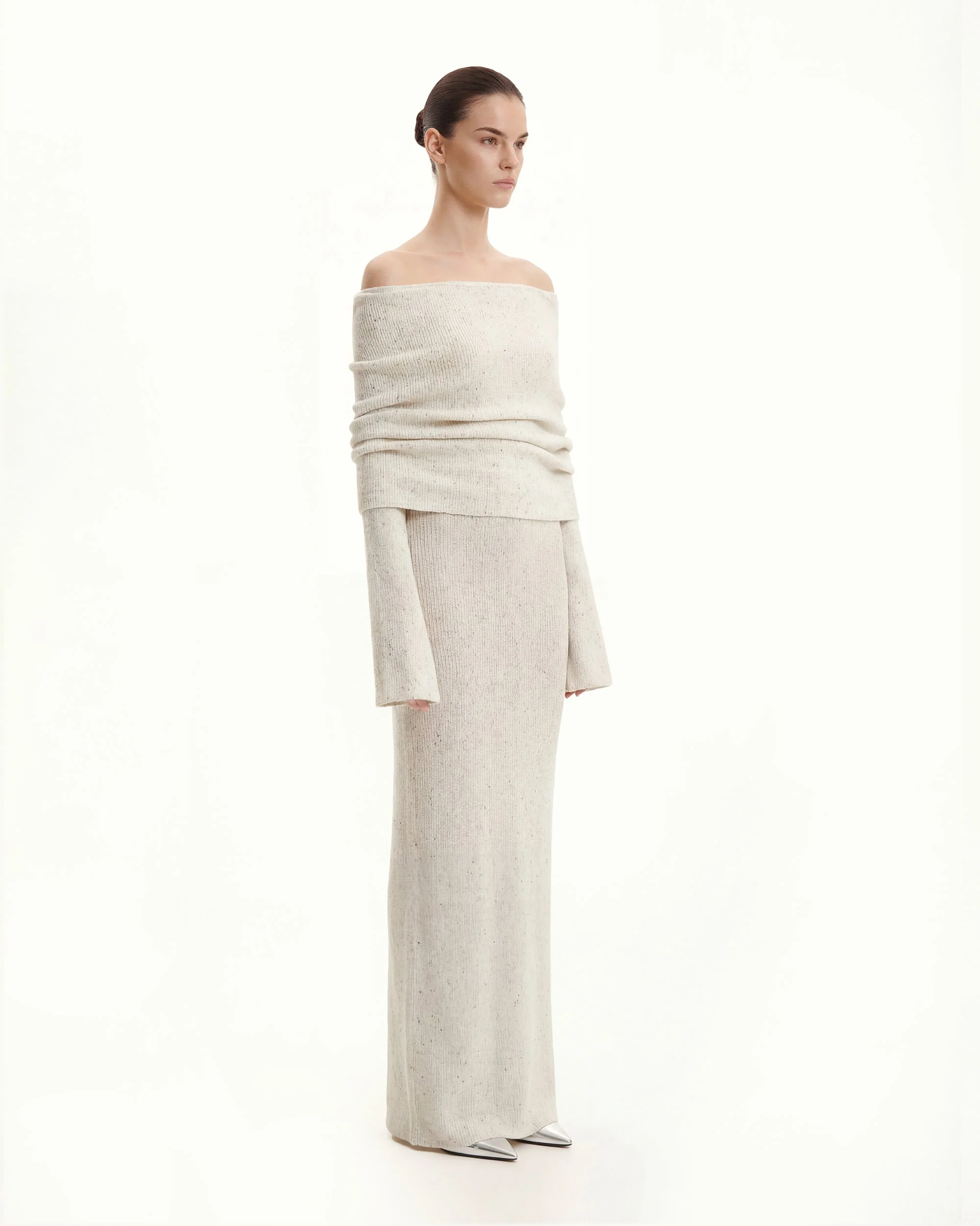 Knit Maxikleid mit schulterfreiem Ausschnitt - Creme - Image 2