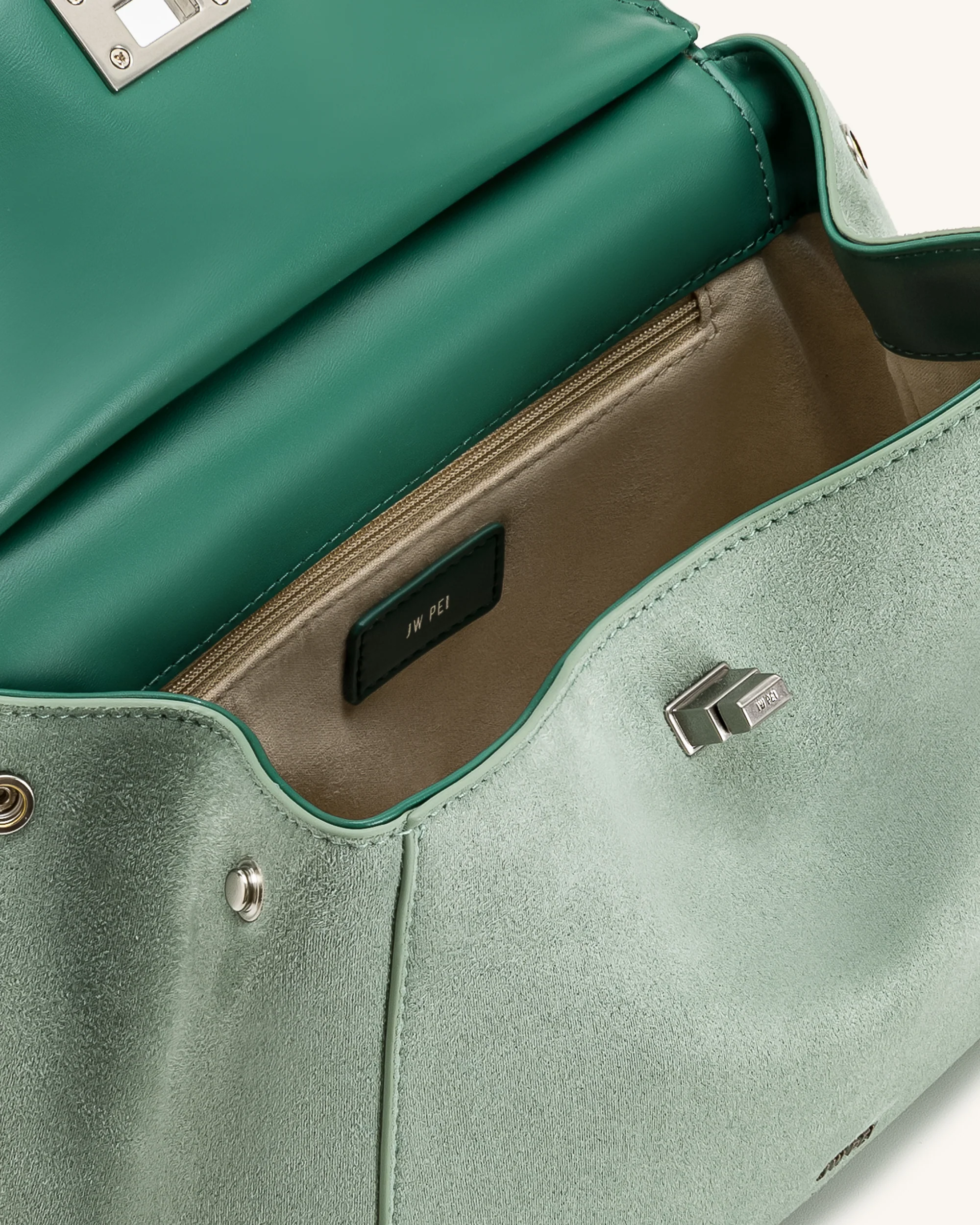 Lucia Klassische Handtasche aus Kunstwildleder – Matcha-Grün - Image 4