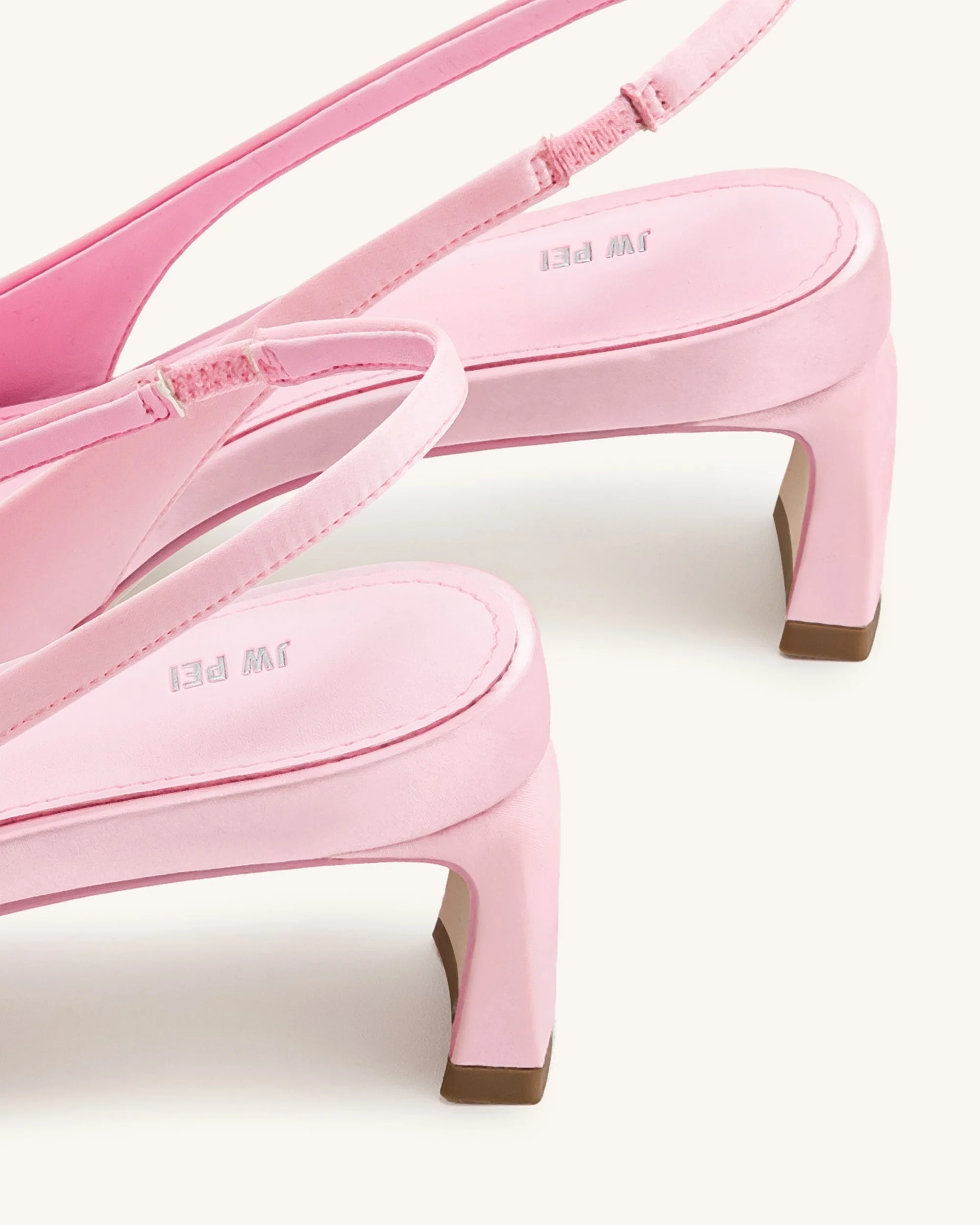 Queena Slingback-Pumps mit floralem Aufdruck - Rosa - Image 7