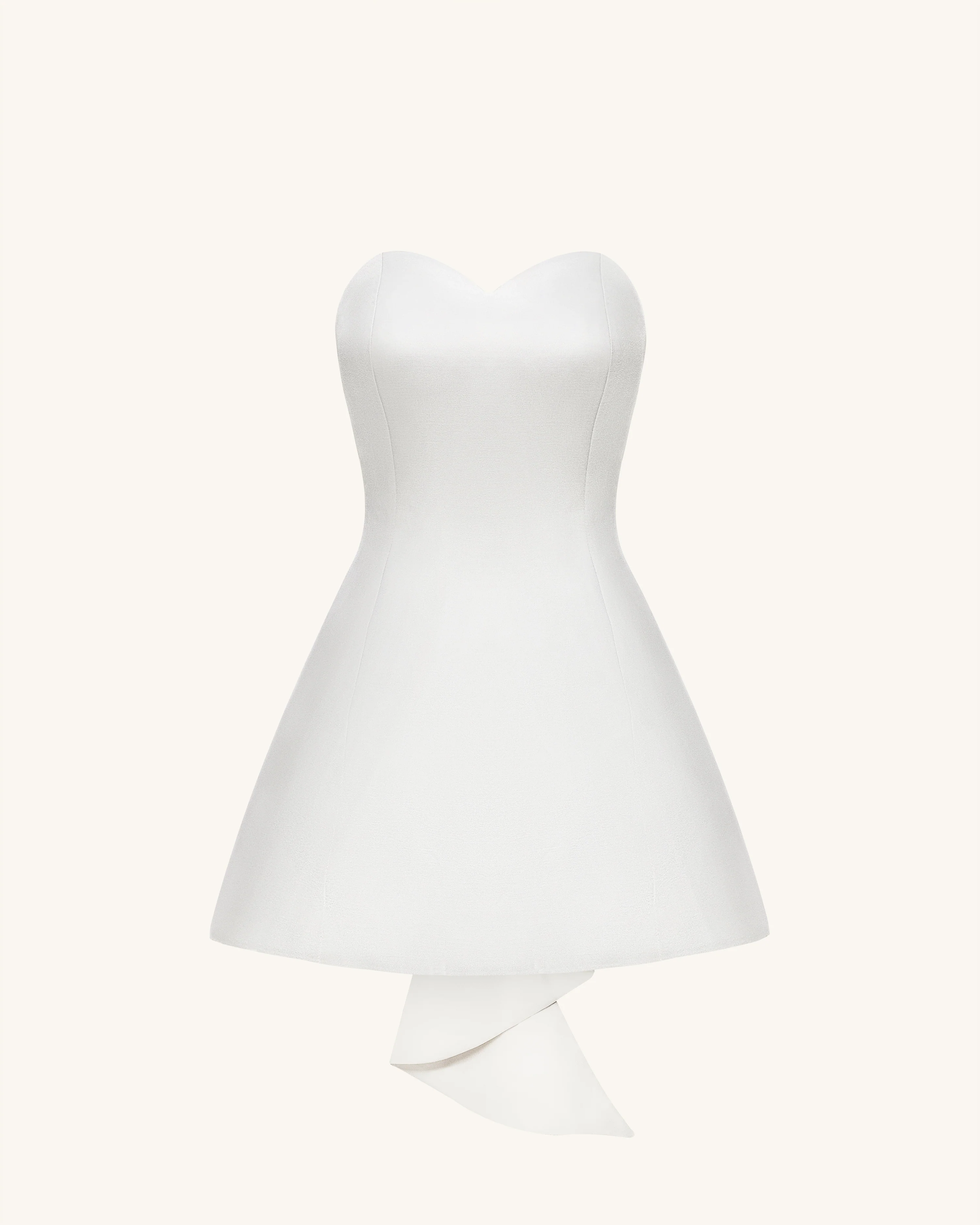 Satin trägerloses Minikleid mit Schleife hinten - Weiß - Image 4