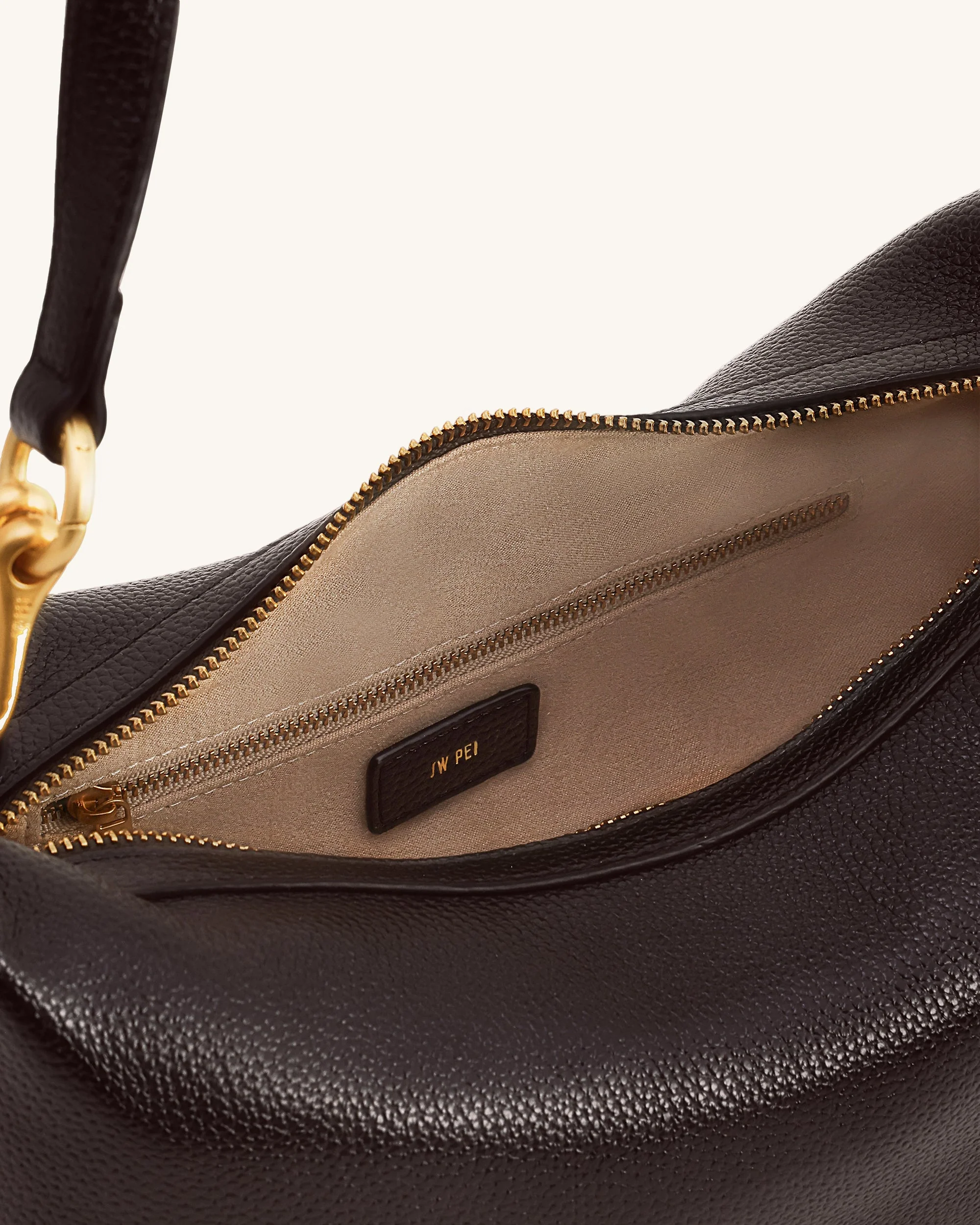Selia Weich genarbte Crossbody-Tasche - Dunkelbraun - Image 6