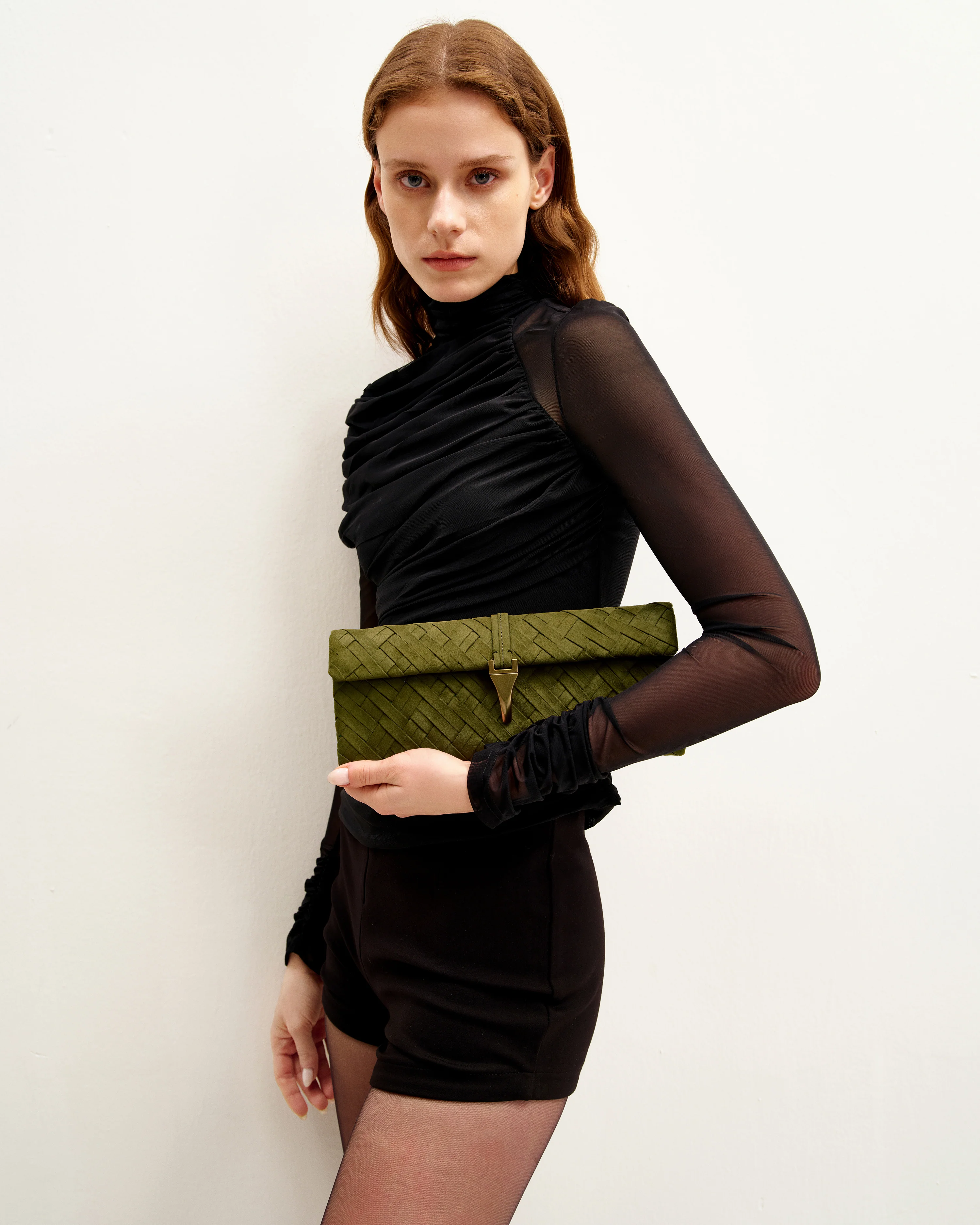 Zaria Geflochtene Clutch - Dunkelolivgrün - Image 2