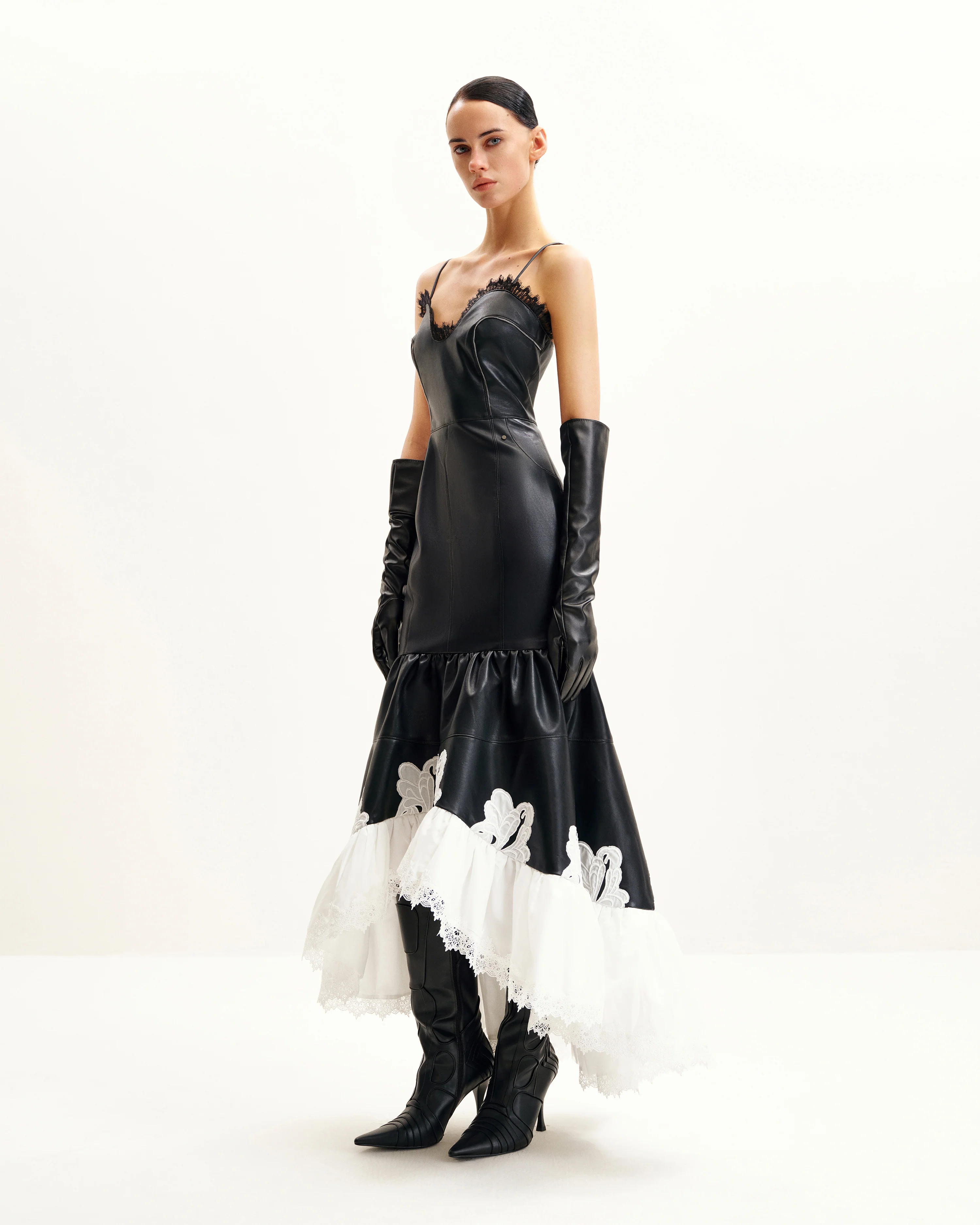 Zora Lederkleid mit Spitzenbesatz - Schwarz - Image 2